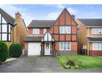 4 bedroom detached house for sale in White Park Close, Middlewich, CW10