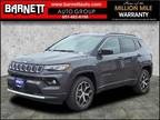 2024 Jeep Compass Gray, 14 miles