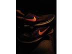 Woman Nike's sz9