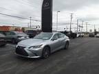 2022 Lexus ES 300h Silver, 8K miles