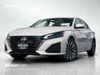 2024 Nissan Altima White, new