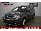 2019 Dodge grand caravan Gray, 94K miles