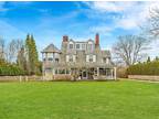 43 Quogue St - Quogue, NY 11959 - Home For Rent