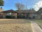 Single Family Residence, Ranch - Addison, TX 4000 Dome Dr