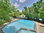 6910 Hart Ln #110, Austin, TX 78731