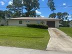 Single Family Detached - Port Saint Lucie, FL 314 Se Evergreen Ter