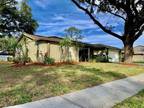 Single Family Residence - VALRICO, FL 4033 Bell Grande Dr