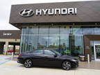 2024 Hyundai Elantra Black, 12 miles