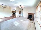 Condo For Sale In Sycamore, Illinois