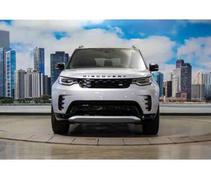2024 Land Rover Discovery Dynamic SE is a Silver 2024 Land Rover Discovery SUV in Lake Bluff IL