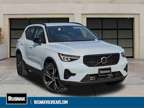 2024 Volvo XC40 B5 Core