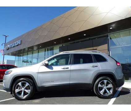 2020 Jeep Cherokee Limited is a Silver 2020 Jeep Cherokee Limited SUV in Hagerstown MD