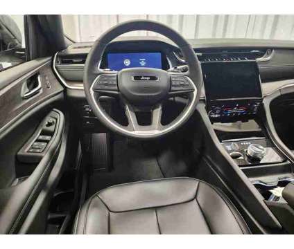 2024 Jeep Grand Cherokee L Limited is a Silver 2024 Jeep grand cherokee Limited SUV in Fort Wayne IN