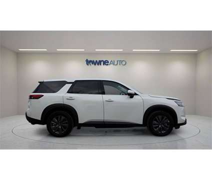 2022 Nissan Pathfinder S is a White 2022 Nissan Pathfinder S SUV in Orchard Park NY