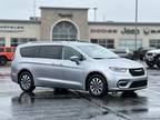 2021 Chrysler Pacifica Hybrid Touring L Carfax One Owner