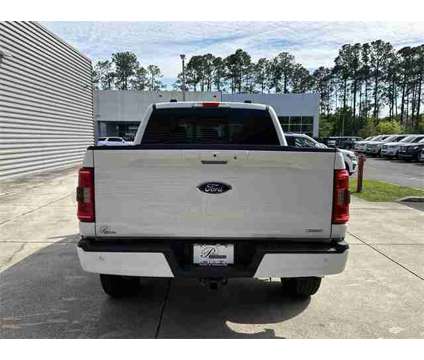 2023 Ford F-150 XLT is a White 2023 Ford F-150 XLT Truck in Gainesville FL