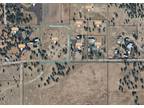 Show Low, This two acre parcel gves you plenty of room for