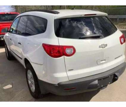 2011 Chevrolet Traverse for sale is a White 2011 Chevrolet Traverse Car for Sale in Memphis TN