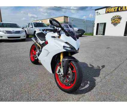 2018 Ducati SuperSport S for sale is a White 2018 Ducati Supersport Motorcycle in Clarksville TN