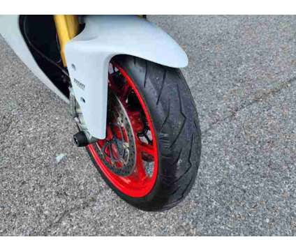 2018 Ducati SuperSport S for sale is a White 2018 Ducati Supersport Motorcycle in Clarksville TN