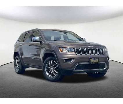 2018UsedJeepUsedGrand CherokeeUsed4x4 is a Brown 2018 Jeep grand cherokee Limited Car for Sale in Mendon MA