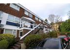 3 bed flat to rent in Caveside Close, BR7, Chislehurst