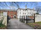 2 bedroom property for sale in Weston Green Road, Thames Ditton, Surrey