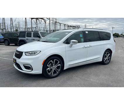 2024 Chrysler Pacifica Pinnacle is a White 2024 Chrysler Pacifica Car for Sale in Cerritos CA