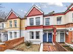 4+ bedroom flat/apartment for sale in Oakmead Road, Balham, SW12