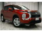 2024 Mitsubishi Outlander ES 2896 miles