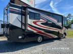 2015 Winnebago Vista 27N 28ft