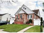 Home For Sale In South Ozone Park, New York