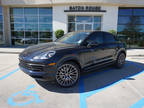 2022 Porsche Cayenne Blue, 18K miles