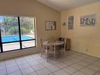 Condo For Rent In Lake Worth, Florida