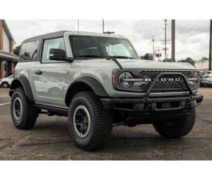 2024 Ford Bronco Badlands is a Grey 2024 Ford Bronco SUV in Canton OH
