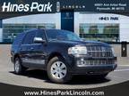 2014 Lincoln Navigator Base