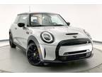 2024 MINI Cooper SE Electric Iconic