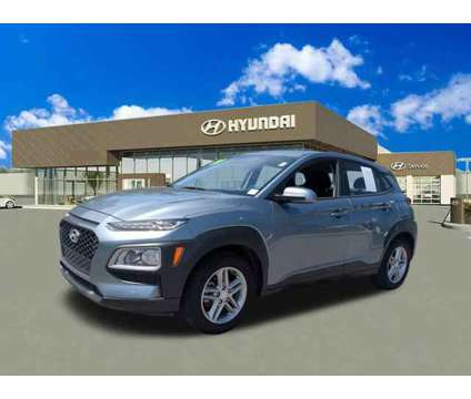 2020 Hyundai Kona SE is a Silver 2020 Hyundai Kona SE SUV in Bradenton FL