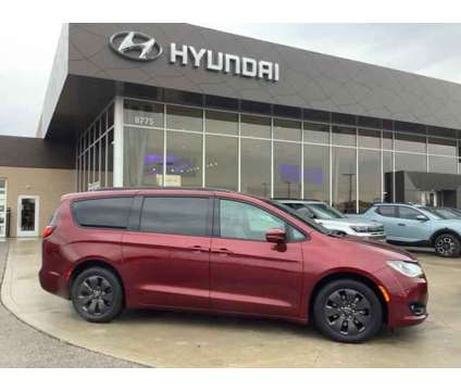 2020 Chrysler Pacifica Hybrid Limited is a Red 2020 Chrysler Pacifica Hybrid Limited Hybrid in Avon IN