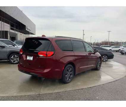 2020 Chrysler Pacifica Hybrid Limited is a Red 2020 Chrysler Pacifica Hybrid Limited Hybrid in Avon IN