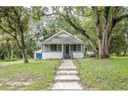 724 E Indiana Ave, Deland, FL 32724