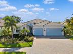 7749 Sandhill Lake Dr, Sarasota, FL 34241