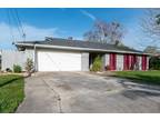 1028 SE 5th Ave, Crystal River, FL 34429