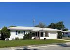 10036 Mainlands Blvd W, Pinellas Park, FL 33782