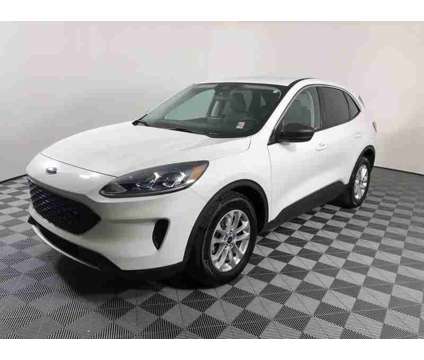 2022UsedFordUsedEscapeUsedFWD is a White 2022 Ford Escape Car for Sale in Shelbyville IN