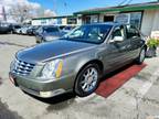 2011 Cadillac DTS Luxury Collection Green,