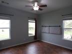 Home For Rent In Kingsland, Texas