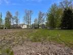 Plot For Sale In Willoughby, Ohio