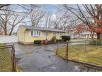 375 Atlantic Street, Copiague, NY 11726