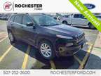 2017 Jeep Cherokee Limited w/ Panoramic Moonroof + Tow Package